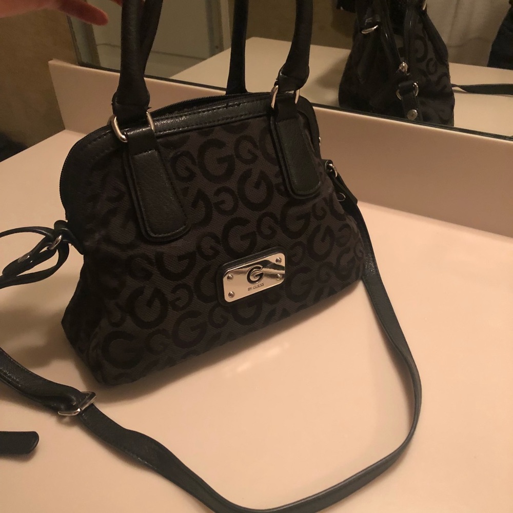 Guess purse